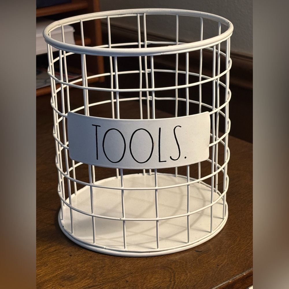 Rae Dunn kitchen utensil caddy EUC No flaws